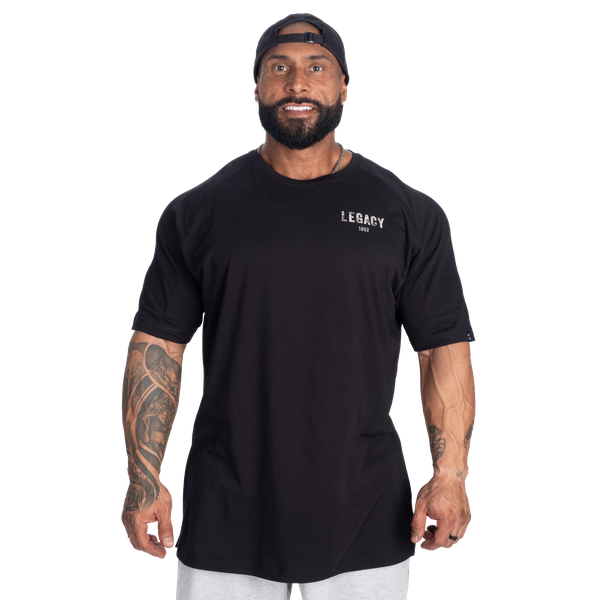 1982 Raglan Classic Tee