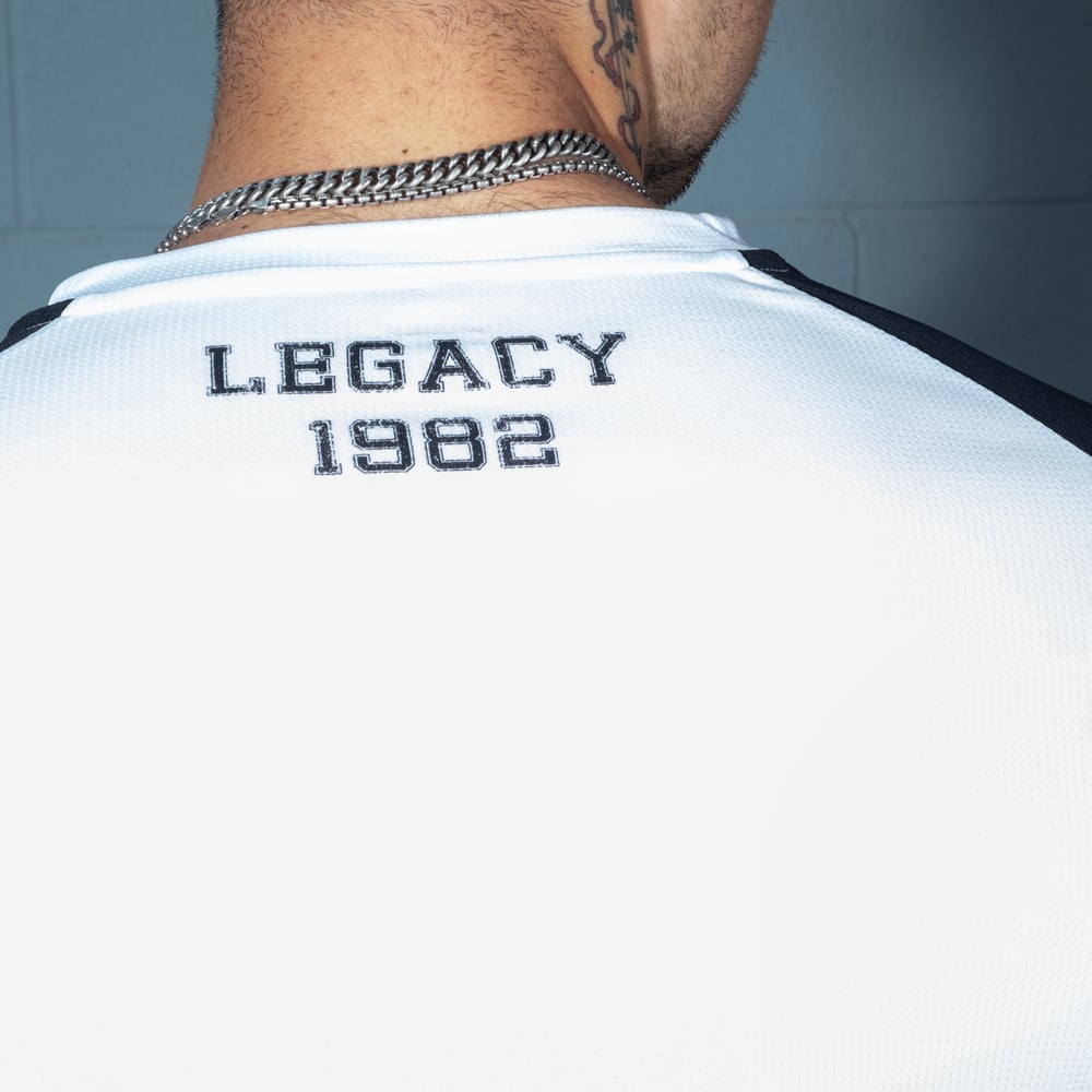 Legacy Mesh Raglan LS