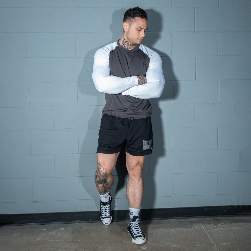 Legacy Mesh Raglan LS