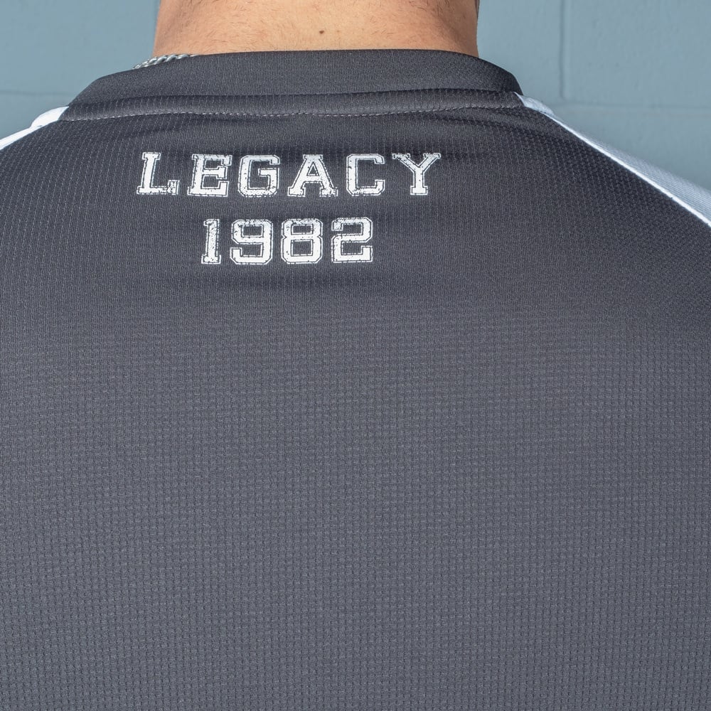 Legacy Mesh Raglan LS
